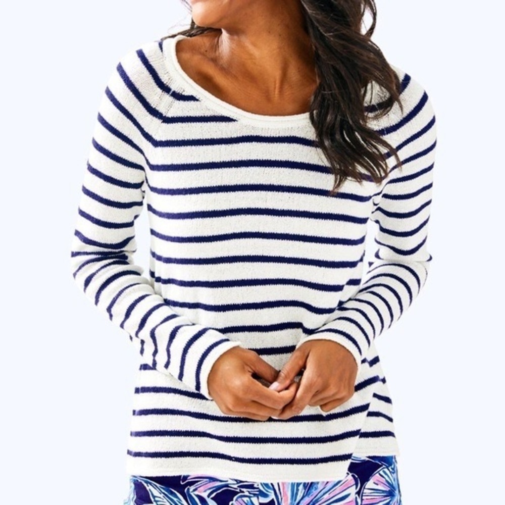 𝅺LILLY PULITZER Petrina Sweater size XS navy and white stripe